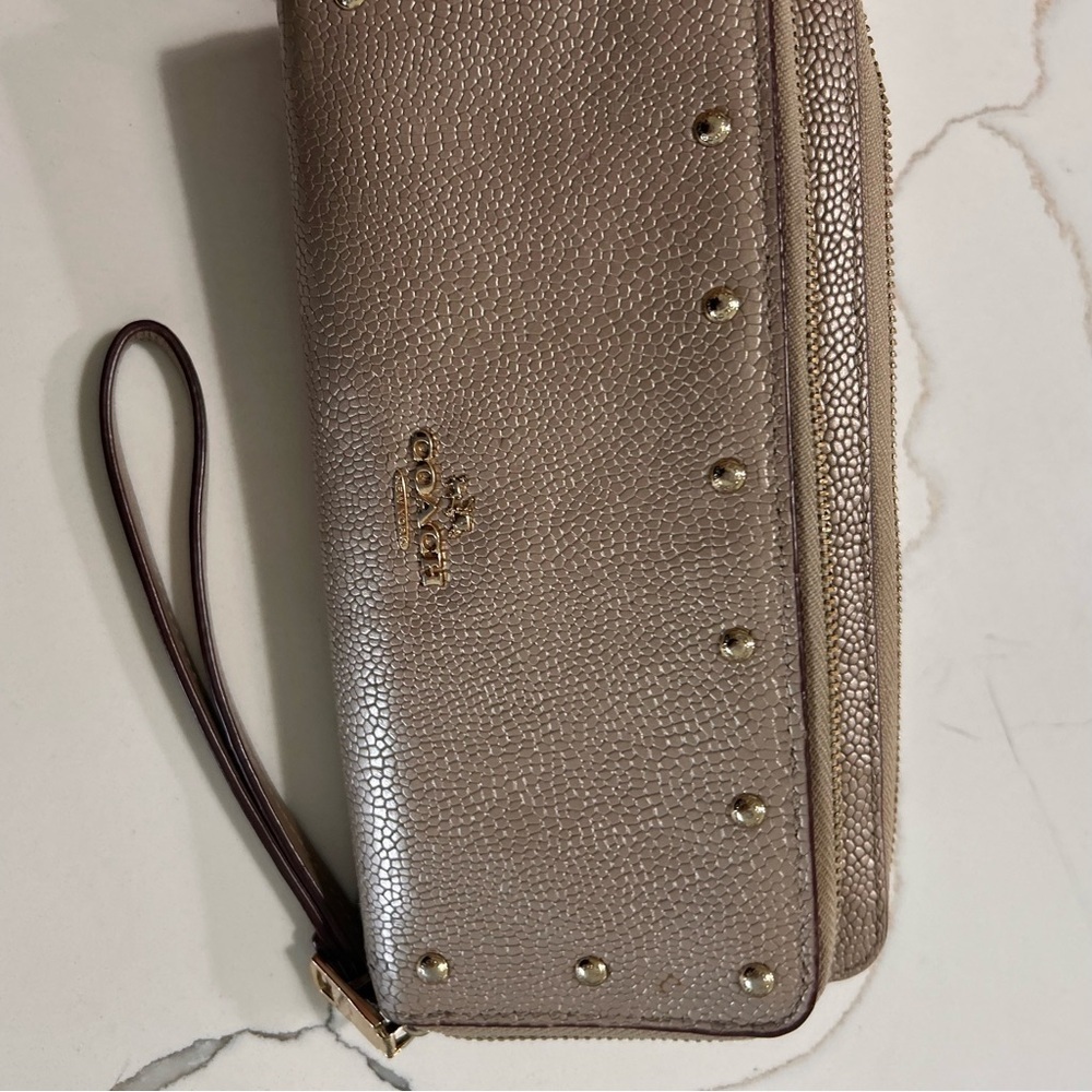 COACH Pebbled Leather Long Zip Around Wallet Rose Gold - Picture 9 of 9